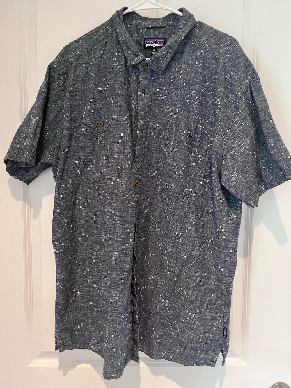 Patagonia Short-Sleeve Button-Down Shirt in Heather Blue-Gray